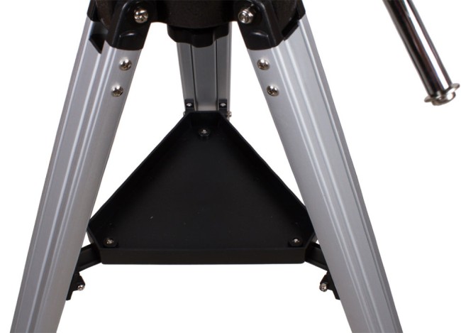 Монтировка Sky-Watcher EQ1 с алюминиевой треногой Монтировка Sky-Watcher EQ1 с алюминиевой треногой