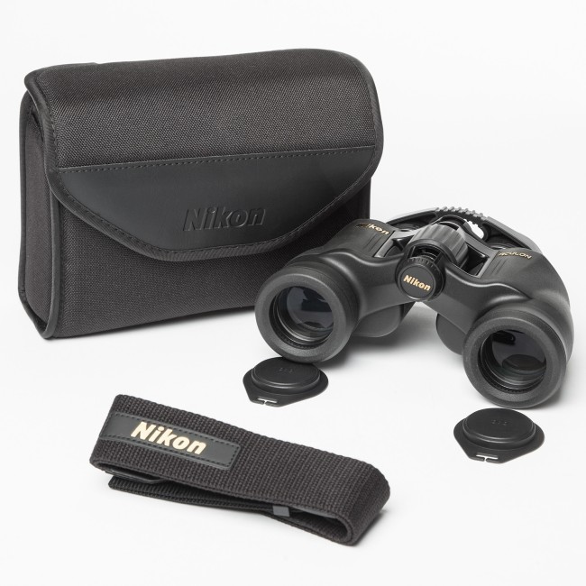 Бинокль Nikon Aculon A211 7x35