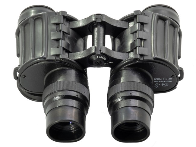 Бинокль КОМЗ БПОс 7x30 с сеткой Бинокль КОМЗ БПОс 7x30 с сеткой