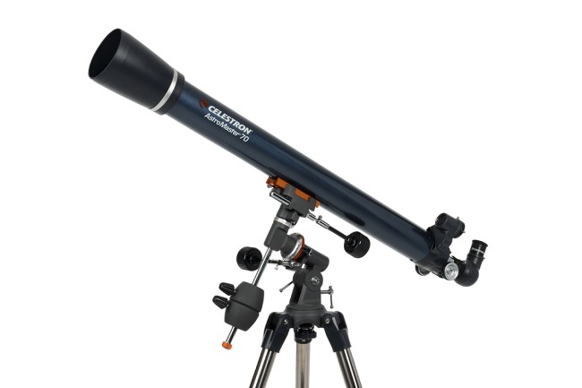Телескоп Celestron AstroMaster 70 EQ Телескоп Celestron AstroMaster 70 EQ
