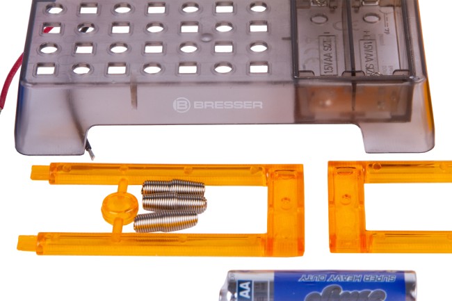 Набор для экспериментов Bresser Junior «Часы на жидкостном аккумуляторе» Набор для экспериментов Bresser Junior «Часы на жидкостном аккумуляторе»