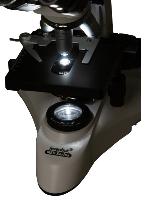 Микроскоп цифровой Levenhuk MED D25T LCD, тринокулярный Микроскоп цифровой Levenhuk MED D25T LCD, тринокулярный