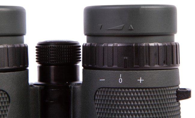 Бинокль Konus Konusrange-2 10x42 с дальномером 1200 м