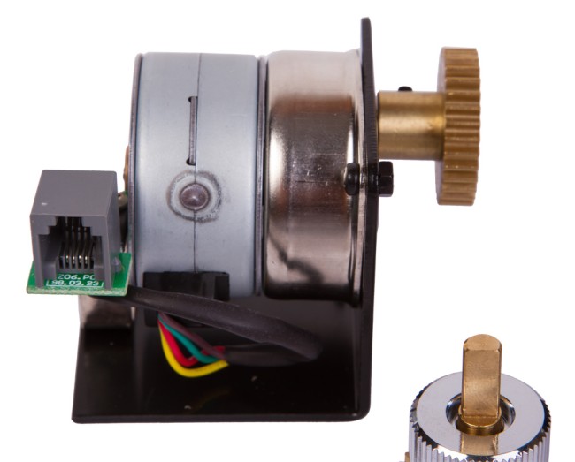 Электропривод часовой оси Sky-Watcher для монтировки EQ5 (с пультом) Электропривод часовой оси Sky-Watcher для монтировки EQ5 (с пультом)