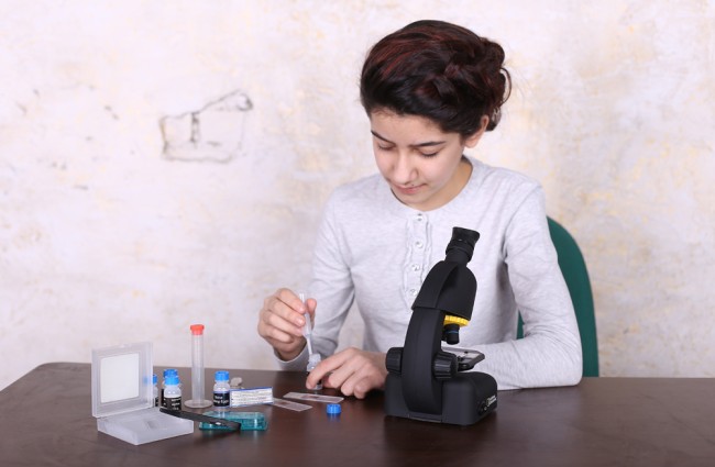 Микроскоп Bresser National Geographic 40–640x с адаптером для смартфона