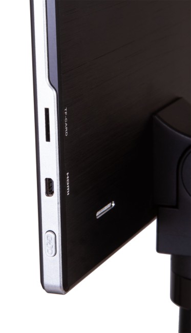 Камера цифровая Levenhuk MED 5 Мпикс с ЖК-экраном 9,4" для микроскопов Камера цифровая Levenhuk MED 5 Мпикс с ЖК-экраном 9,4" для микроскопов