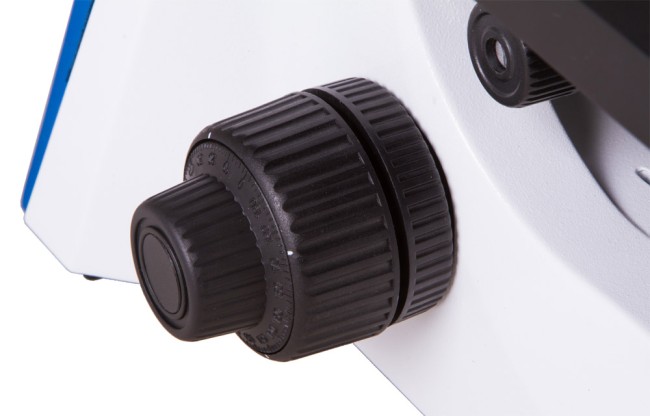 Микроскоп Levenhuk M500 Микроскоп Levenhuk M500