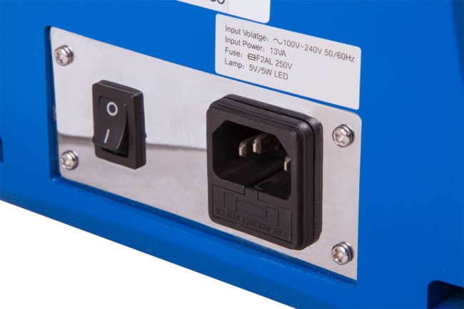 Микроскоп Levenhuk M500 Микроскоп Levenhuk M500