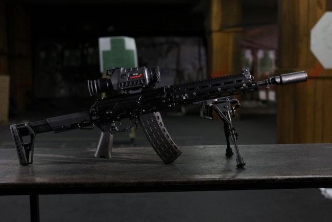 Прицел тепловизионный Levenhuk Fatum RS50 Прицел тепловизионный Levenhuk Fatum RS50