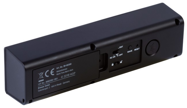 Часы Bresser National Geographic World Time с термометром и фонариком Часы Bresser National Geographic World Time с термометром и фонариком