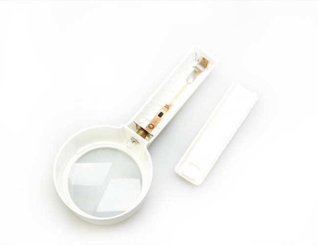 Лупа с ручкой и подсветкой Veber 8078-1, 3x, 90 мм Лупа с ручкой и подсветкой Veber 8078-1, 3x, 90 мм