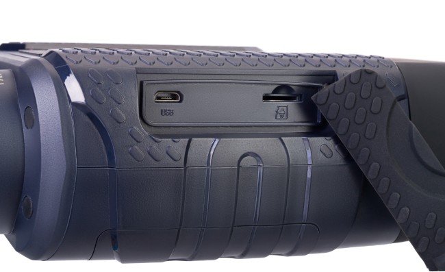 Бинокль цифровой ночного видения Discovery Night BL20 со штативом Бинокль цифровой ночного видения Discovery Night BL20 со штативом