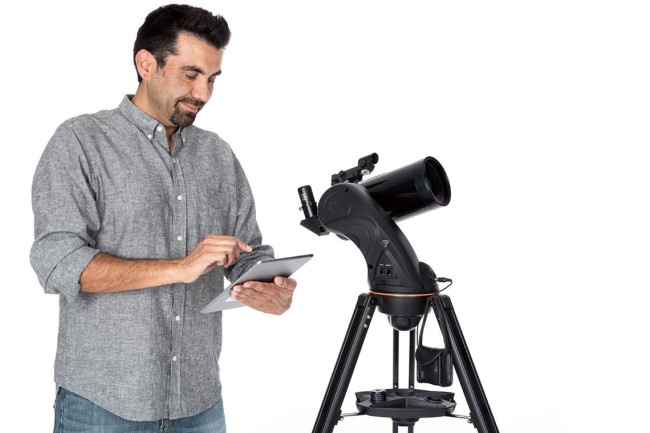 Телескоп Celestron AstroFi 102