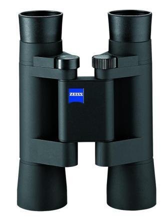 Бинокль Carl Zeiss 10x25 T* Conquest Compact