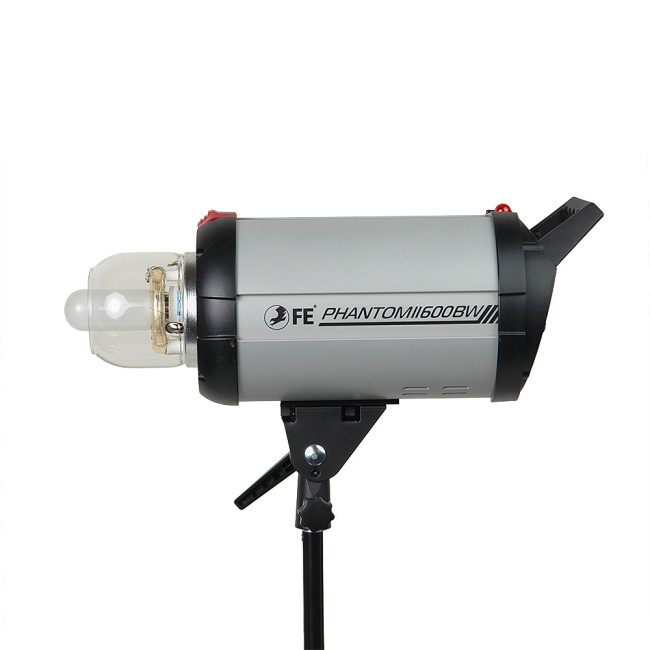 Вспышка Falcon Eyes Phantom II 600 BW студийная Вспышка Falcon Eyes Phantom II 600 BW студийная