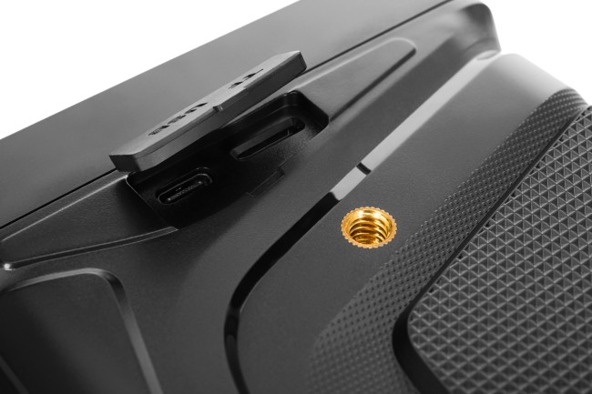 Бинокль ночного видения Levenhuk Atom Digital DNB200 Бинокль ночного видения Levenhuk Atom Digital DNB200