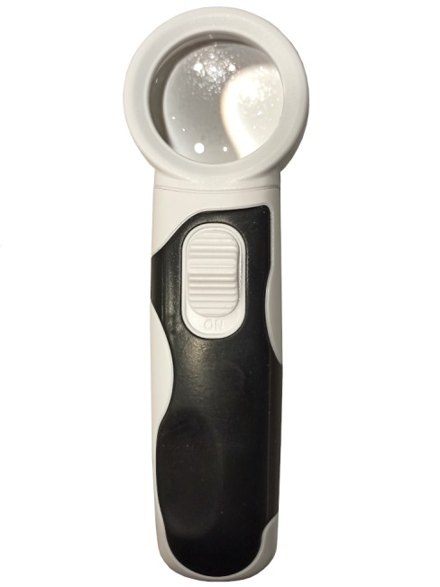 Лупа ручная круглая 16x-37мм для чтения с подсветкой (2 LED, черно-белая) Kromatech 77337B Лупа ручная круглая 16x-37мм для чтения с подсветкой (2 LED, черно-белая) Kromatech 77337B