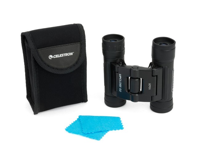 Бинокль Celestron UpClose G2 10x25