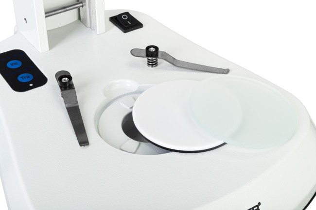 Микроскоп стереоскопический цифровой Bresser Analyth LCD