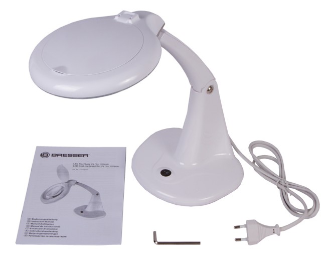 Лупа настольная Bresser 2х/4x, 100 мм, с подсветкой Лупа настольная Bresser 2х/4x, 100 мм, с подсветкой