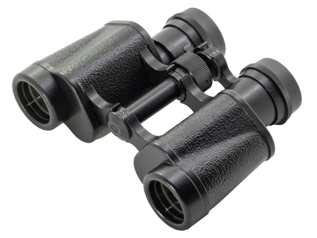 Бинокль КОМЗ БПЦс 8x30 с сеткой Бинокль КОМЗ БПЦс 8x30 с сеткой